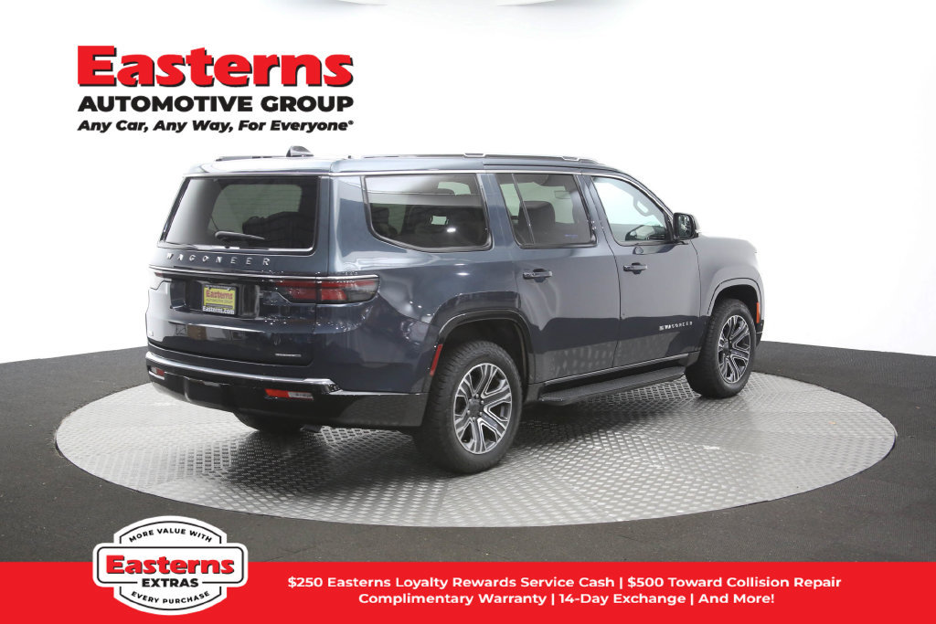 Used 2024 Jeep Wagoneer Series II AWD/4WD image 46