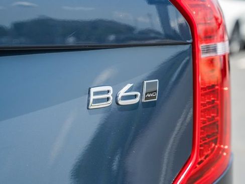Certified 2024 Volvo XC90 B6 Plus w/ Protection Package Premier AWD/4WD image 9