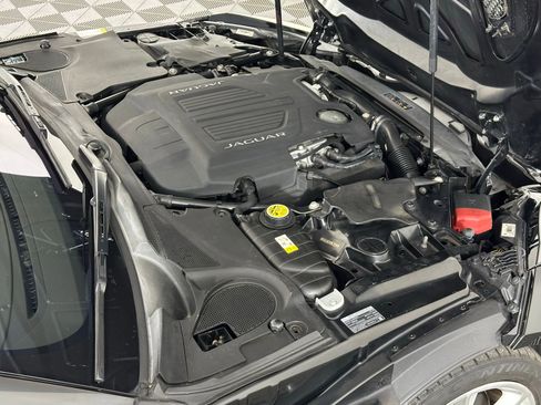 Used 2017 Jaguar F-TYPE S image 24