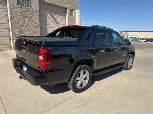 Certified 2011 Chevrolet Avalanche LT w/ Texas Edition RWD image 30