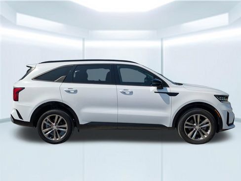 Used 2023 Kia Sorento SX FWD image 7