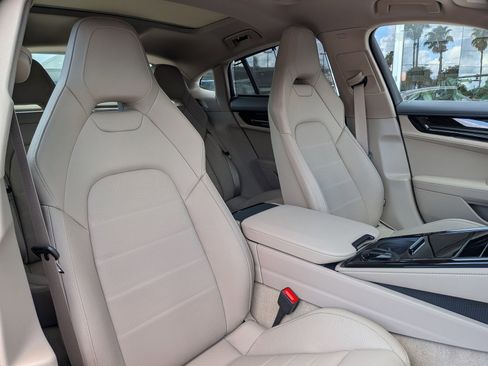 New 2026 Porsche Panamera image 25