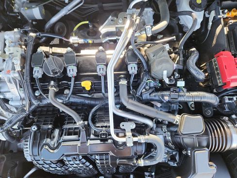 Used 2025 Nissan Altima 2.5 SV FWD image 24