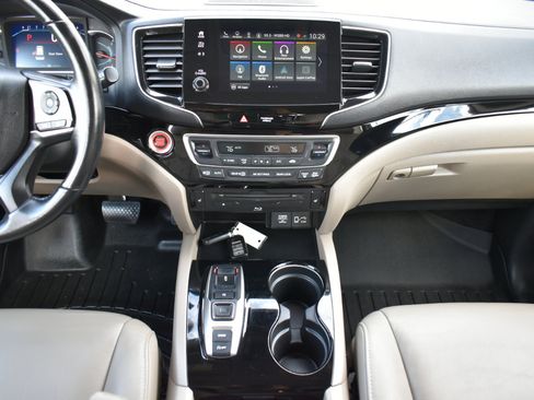 Used 2019 Honda Pilot Touring image 20