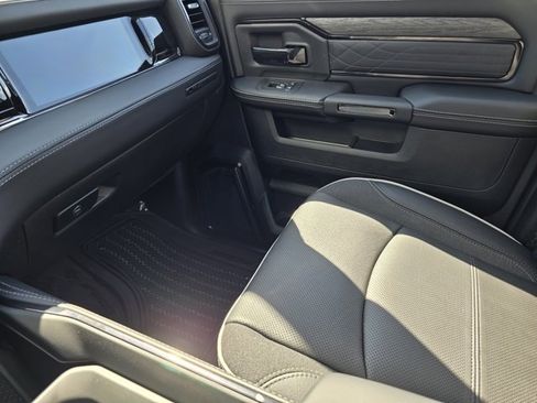 New 2026 RAM 2500 Limited image 21