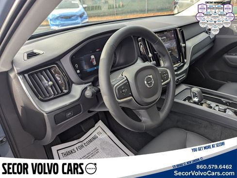 Certified 2024 Volvo XC60 B5 Core image 7