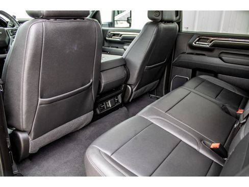 Used 2024 Chevrolet Silverado 3500 LTZ image 28