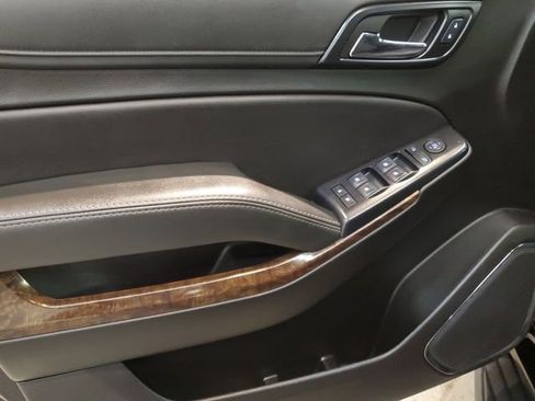 Used 2019 Chevrolet Tahoe Police image 11