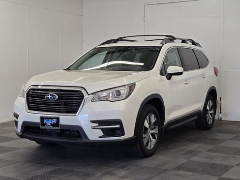 Used 2020 Subaru Ascent Premium w/ Convenience Package image 4