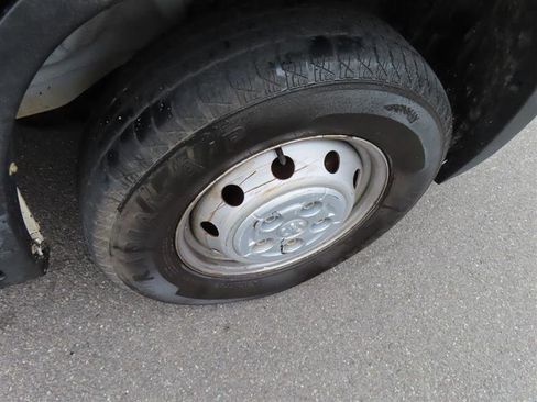 Used 2019 RAM ProMaster 2500 image 9