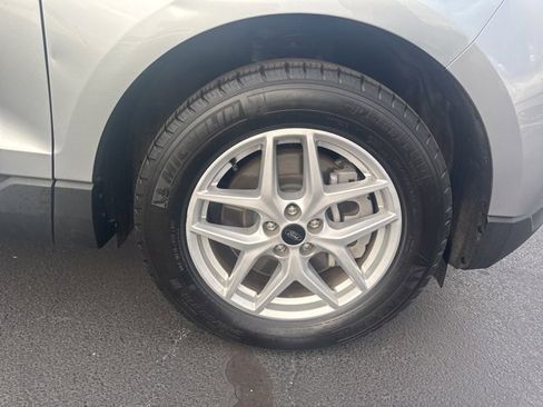 Used 2024 Ford Edge SEL image 24