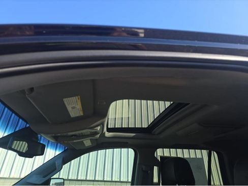 Used 2018 GMC Yukon Denali w/ Denali Ultimate Package image 7