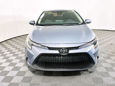 Used 2022 Toyota Corolla LE image 8