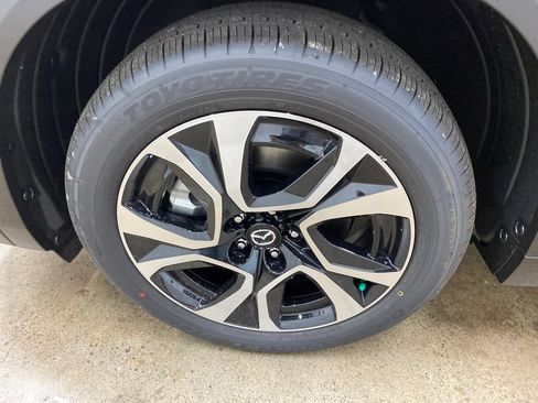New 2026 MAZDA CX-5 Preferred AWD/4WD image 16
