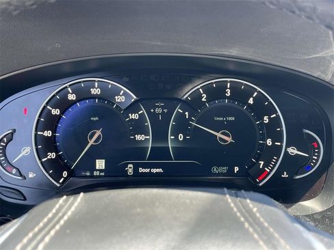 Used 2019 BMW 530i xDrive w/ Convenience Package image 23