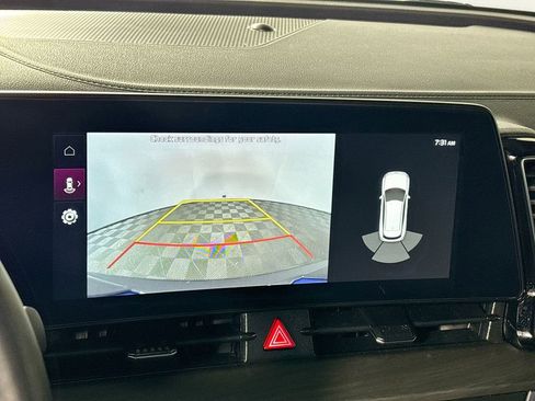 Certified 2025 Kia Sportage X-Pro image 18