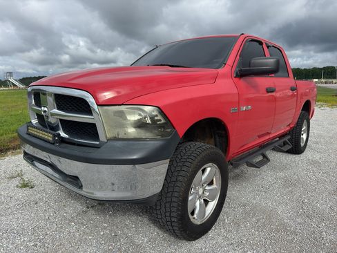 Used 2010 Dodge Ram 1500 Truck ST w/ ST Popular Equipment Group AWD/4WD image 1