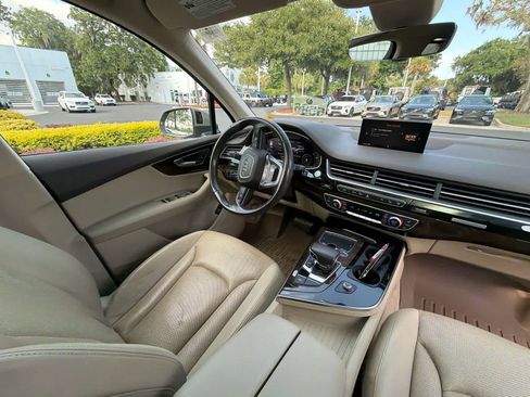 Used 2017 Audi Q7 3.0T Premium Plus AWD/4WD image 18