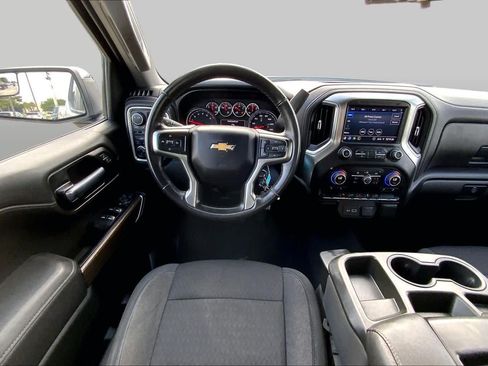 Certified 2021 Chevrolet Silverado 1500 LT w/ Fleet Comfort Package AWD/4WD image 6