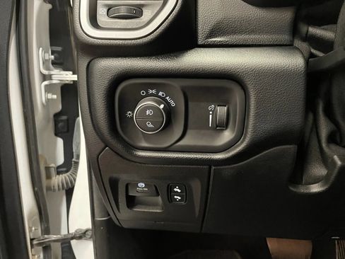 Used 2021 RAM 1500 Big Horn AWD/4WD image 26