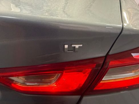 Used 2024 Chevrolet Malibu LT FWD image 16