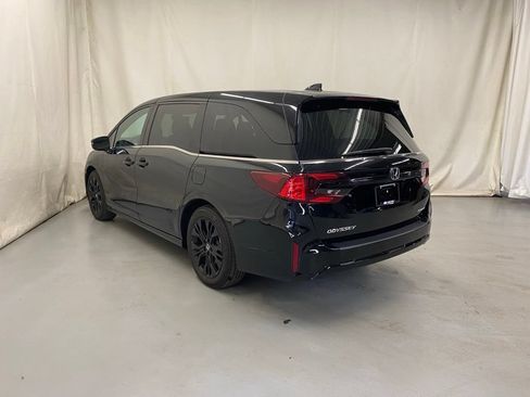Used 2025 Honda Odyssey Sport-L image 5