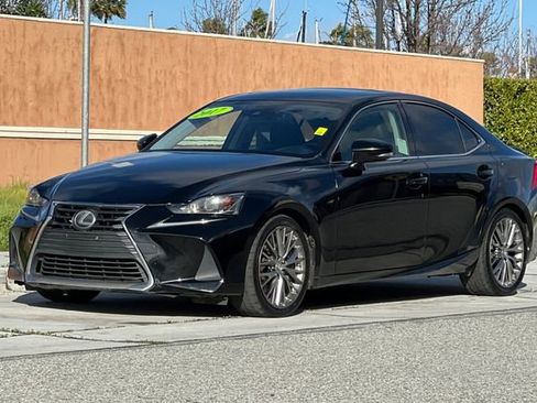 Used 2017 Lexus IS 200t image 8