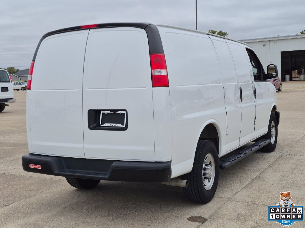 Used 2021 Chevrolet Express 2500 w/ Driver Convenience Package RWD image 7