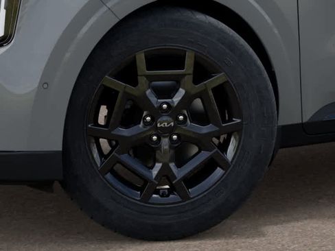 New 2026 Kia Carnival SX image 9