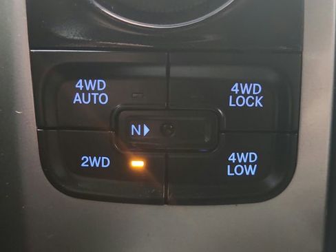 Used 2018 RAM 1500 Big Horn image 18