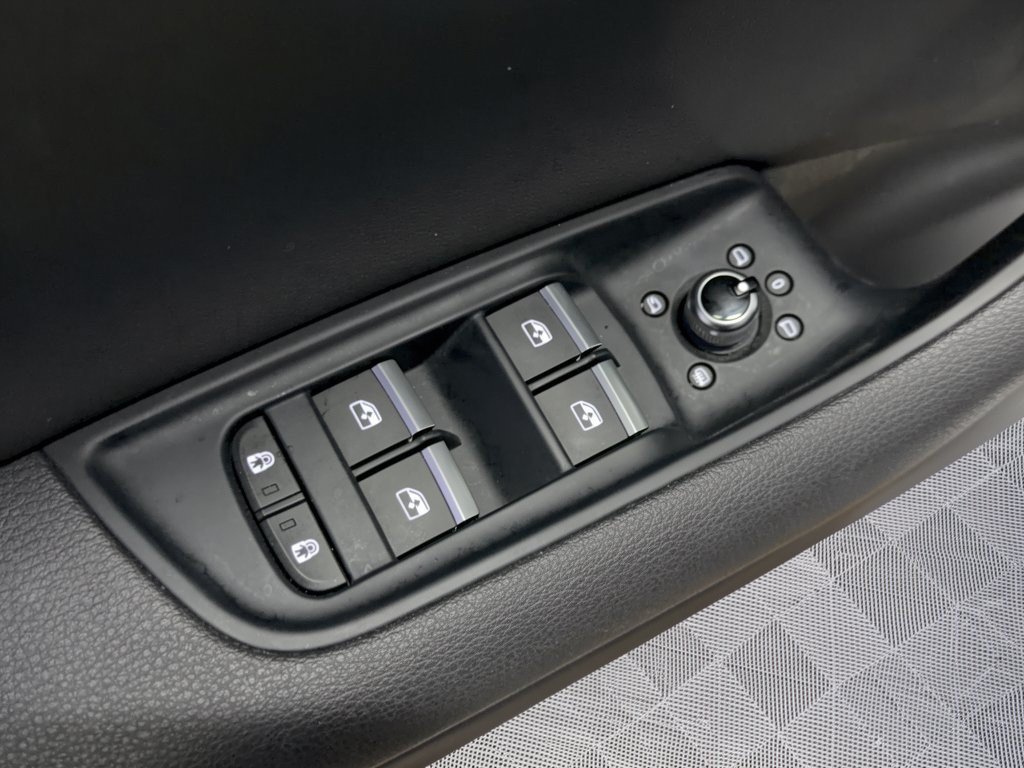 Used 2021 Audi Q7 2.0T Premium w/ Convenience Package AWD/4WD image 15