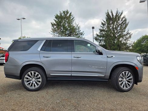 Used 2021 GMC Yukon Denali w/ Denali Premium Package AWD/4WD image 21