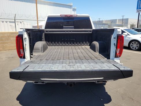 Used 2021 GMC Sierra 1500 AT4 w/ AT4 Premium Package AWD/4WD image 28