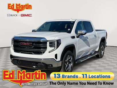 Certified 2023 GMC Sierra 1500 SLT w/ SLT Convenience Package
