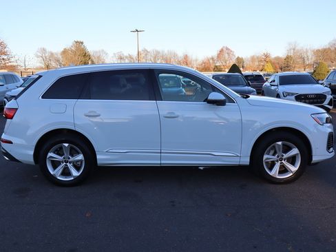 Used 2025 Audi Q7 2.0T Premium w/ Convenience Package image 4