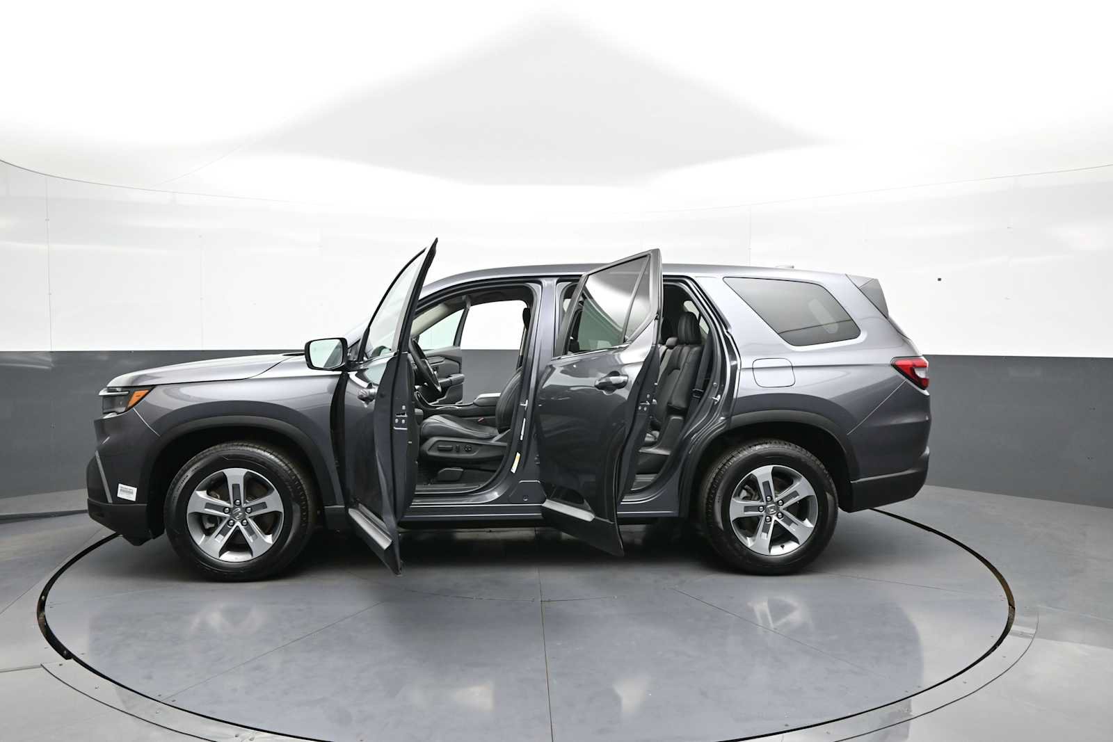 Used 2023 Honda Pilot EX-L image 44