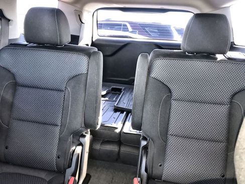 Used 2023 GMC Acadia SLE w/ Driver Convenience Package image 21