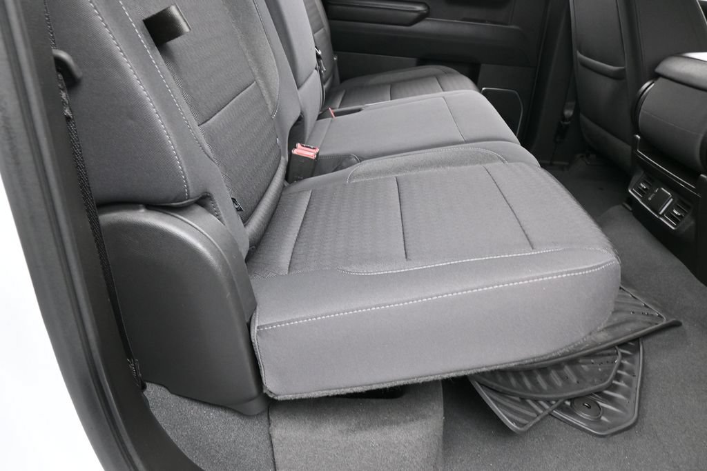 Used 2023 Chevrolet Silverado 1500 LT RWD image 38