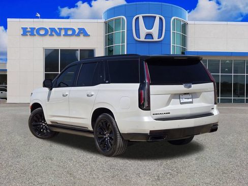 Used 2023 Cadillac Escalade Sport Platinum AWD/4WD image 5