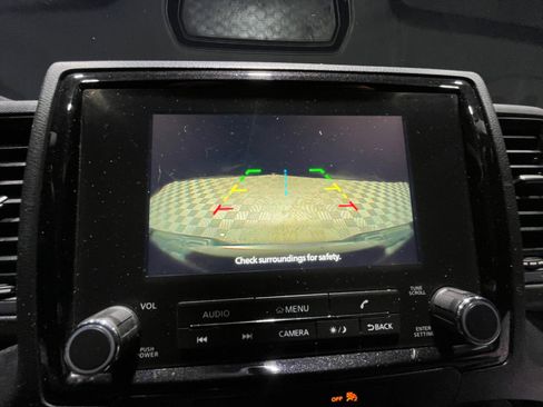 Certified 2022 Nissan Frontier S image 29