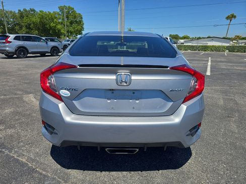 Used 2020 Honda Civic Sport image 5
