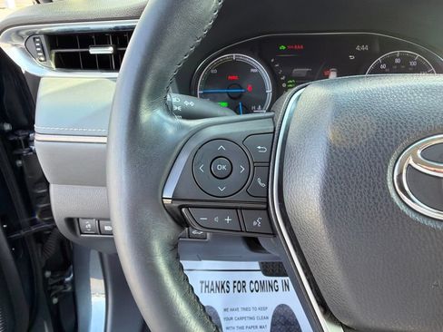 Used 2021 Toyota Venza XLE w/ Softex Package AWD/4WD image 30