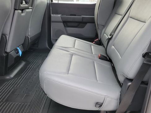 New 2025 Ford F250 XL w/ XL Chrome Package image 10