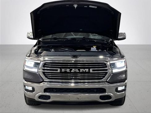 Used 2023 RAM 1500 Laramie AWD/4WD image 5