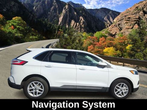 Used 2023 Ford Edge SEL image 6