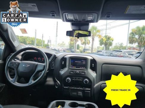 Used 2024 Chevrolet Silverado 1500 Custom Trail Boss w/ LPO, Dark Essentials Package AWD/4WD image 16