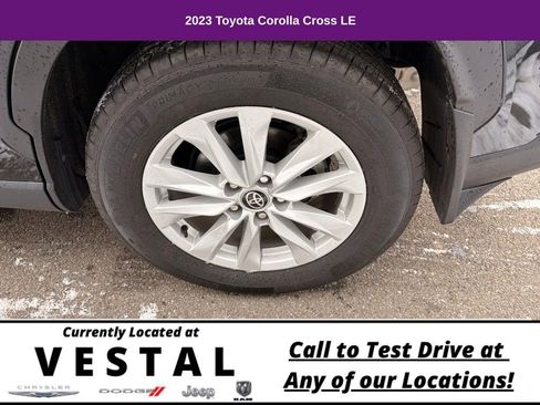 Used 2023 Toyota Corolla Cross LE image 13