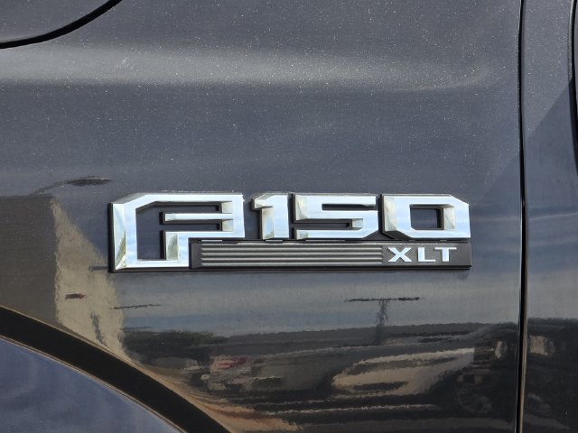 Used 2015 Ford F150 XLT w/ Equipment Group 301A Mid RWD image 29