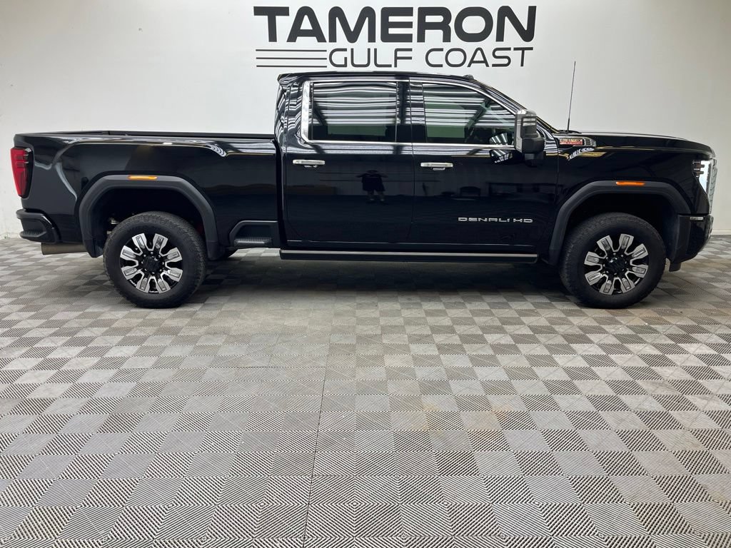 Used 2024 GMC Sierra 2500 Denali w/ Denali Reserve Package AWD/4WD image 4
