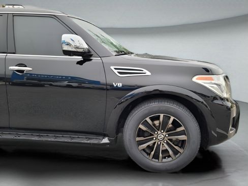 Used 2019 Nissan Armada Platinum w/ Captain's Chairs Package image 33
